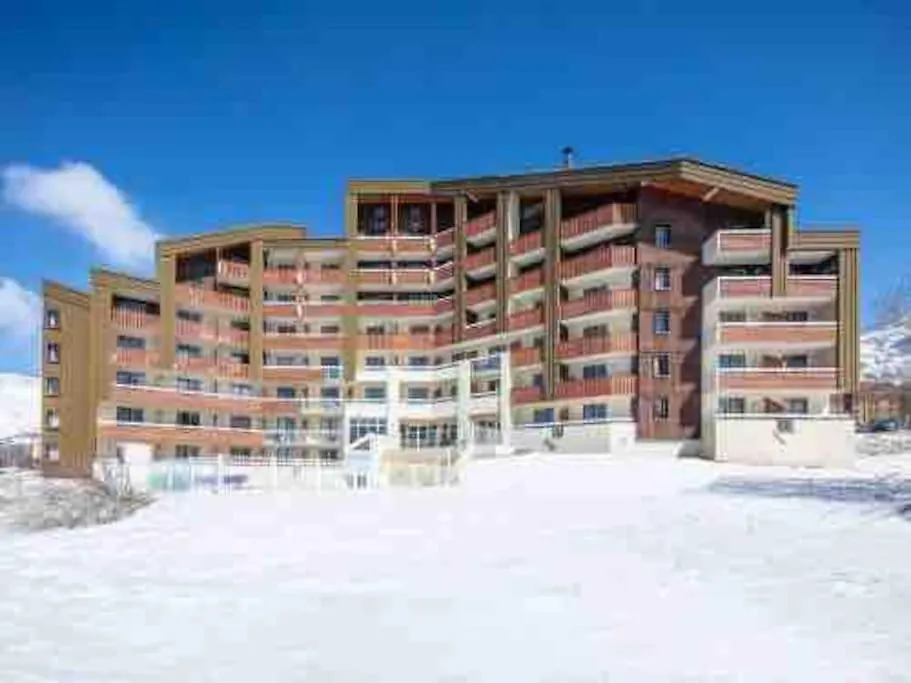Pierre Et Vacances Les Bergers Au Pied Des Pistes & Piscine -Sauna & Balcon Sud Alpe d'Huez Apartament