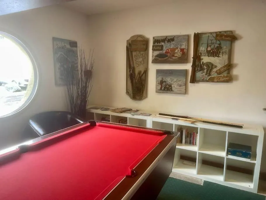 Pierre Et Vacances Les Bergers Au Pied Des Pistes & Piscine -Sauna & Balcon Sud Alpe d'Huez 0*,  France