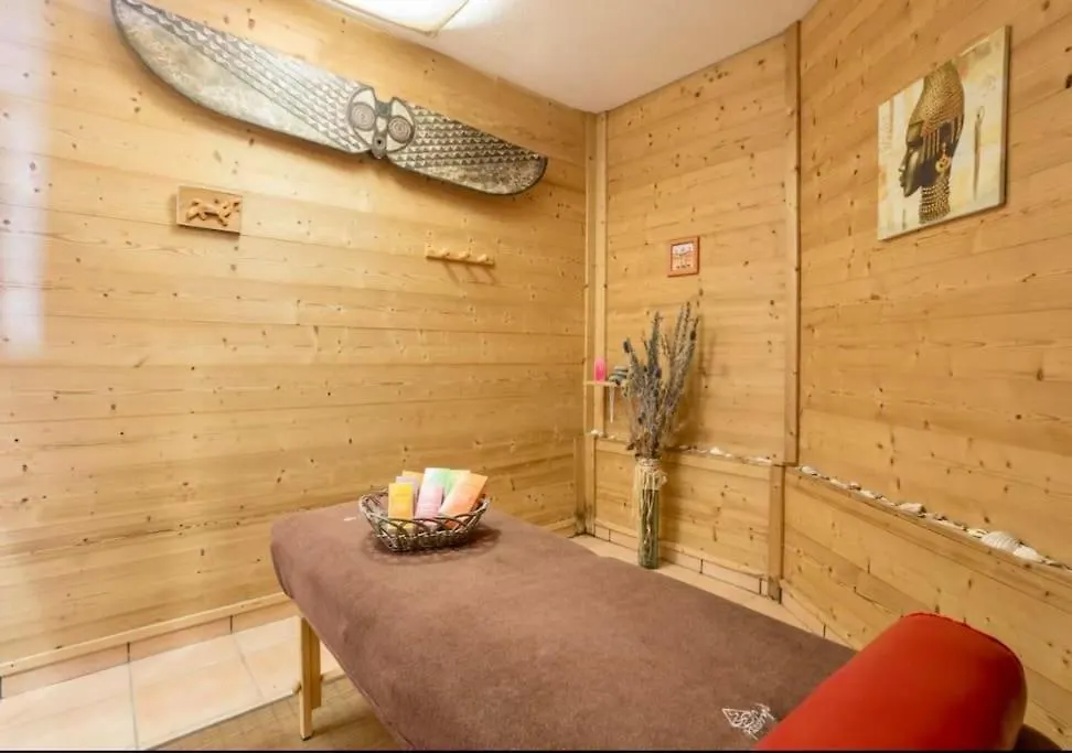 Pierre Et Vacances Les Bergers Au Pied Des Pistes & Piscine -Sauna & Balcon Sud Alpe d'Huez Apartament