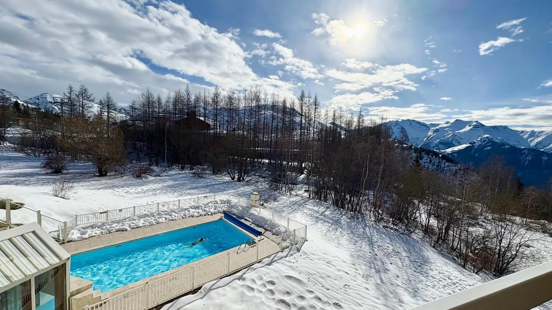 Pierre Et Vacances Les Bergers Au Pied Des Pistes & Piscine -Sauna & Balcon Sud Alpe d'Huez 0*,