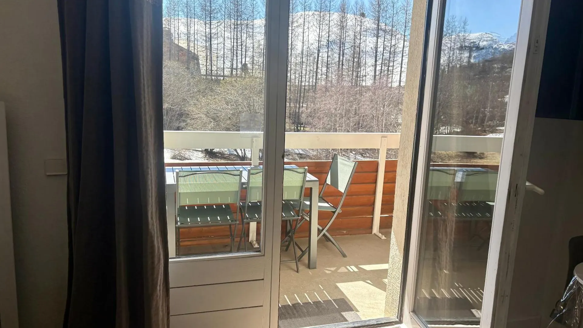 Pierre Et Vacances Les Bergers Au Pied Des Pistes & Piscine -Sauna & Balcon Sud Alpe d'Huez Francja