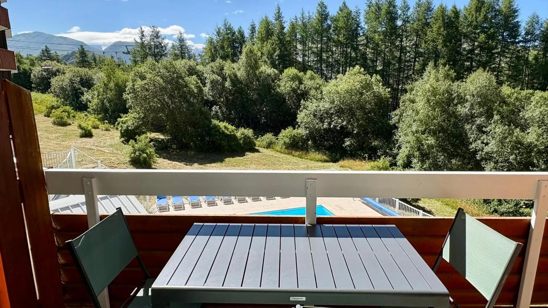 Apartment Pierre Et Vacances Les Bergers Au Pied Des Pistes & Piscine -Sauna & Balcon Sud Alpe d'Huez Frankreich